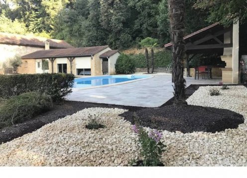 Location Gîte Piscine chauffée 6 personnes